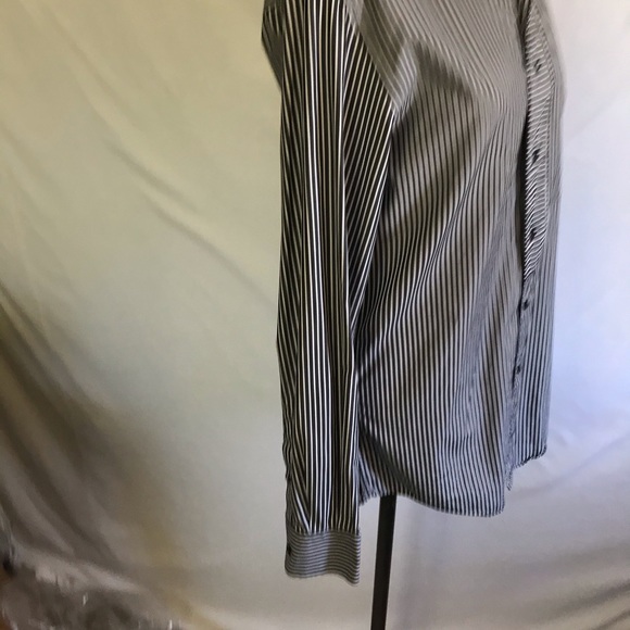 Zara Basic Stripe Slim Fit Long Sleeve Button - Picture 4 of 9